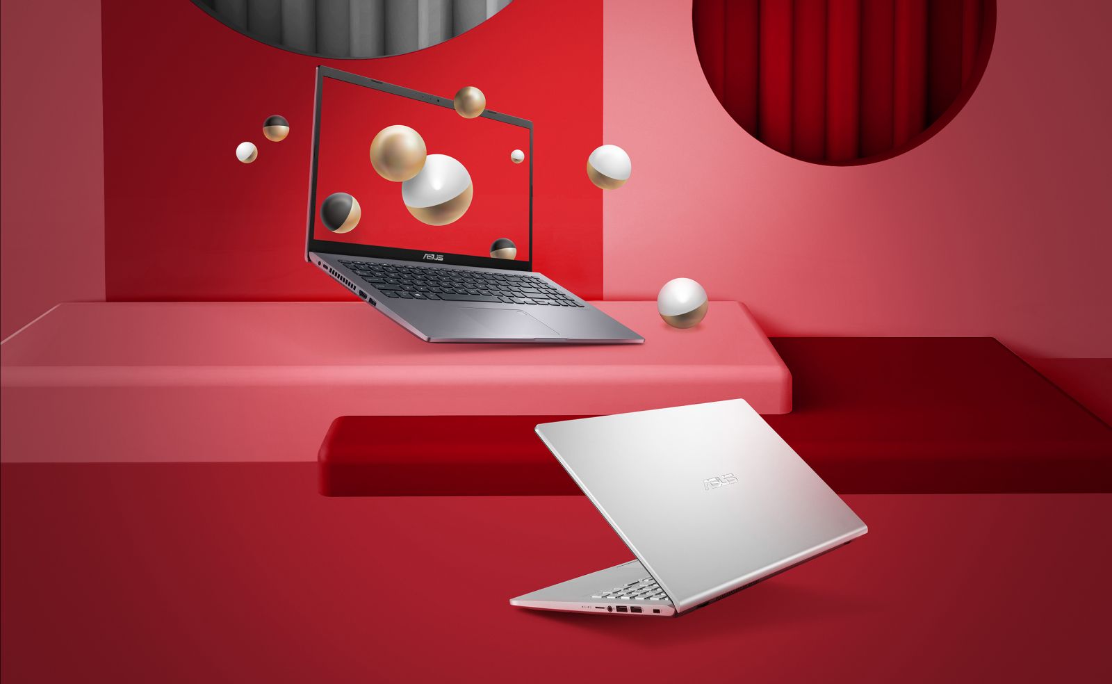 Лаптоп 15-инчов, един от най-ергономичните в света